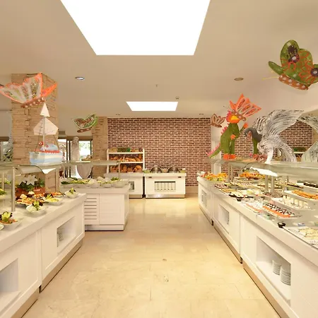 ホテル Lucida Çamyuva