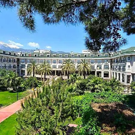 Lucida 5* Çamyuva