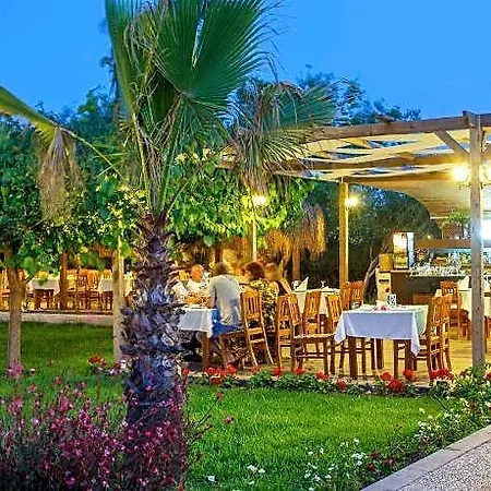 فندق Lucida 5*