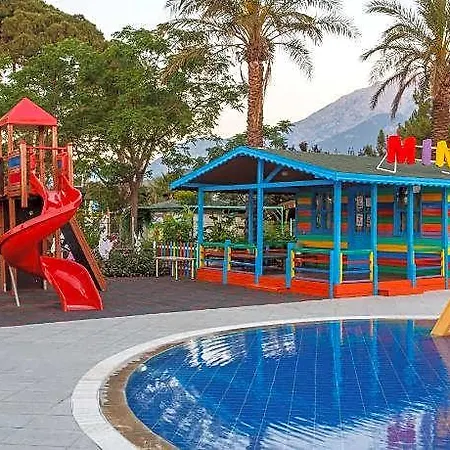 Lucida 5* Çamyuva