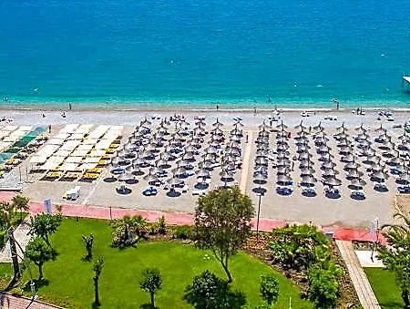 Hotel Lucida - Ultra 5*