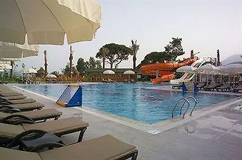 Lucida - Ultra Hotel