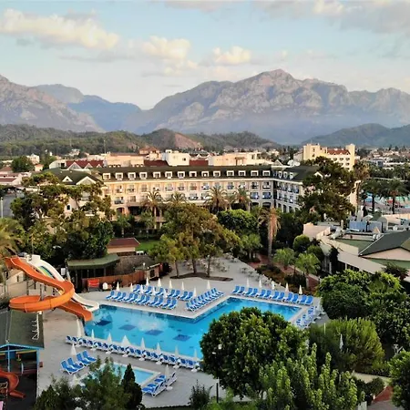 Hotel Lucida 5*