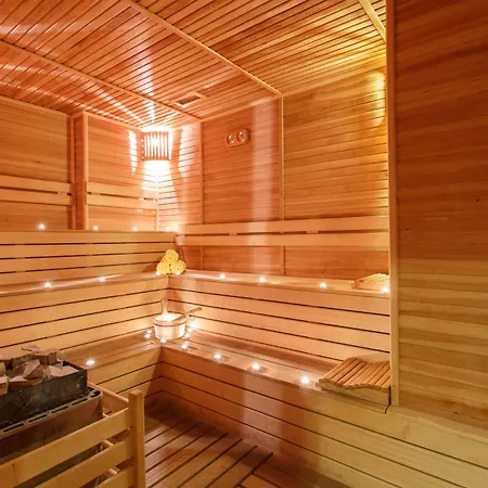 Lucida Hotel